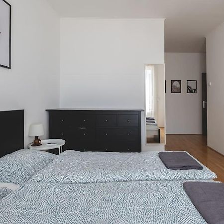 Bright Downtown Balcony Retreat Διαμέρισμα Βουδαπέστη Εξωτερικό φωτογραφία