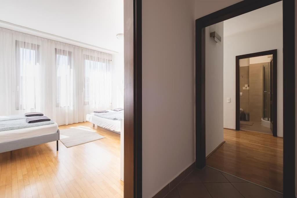 Bright Downtown Balcony Retreat Διαμέρισμα Βουδαπέστη Εξωτερικό φωτογραφία