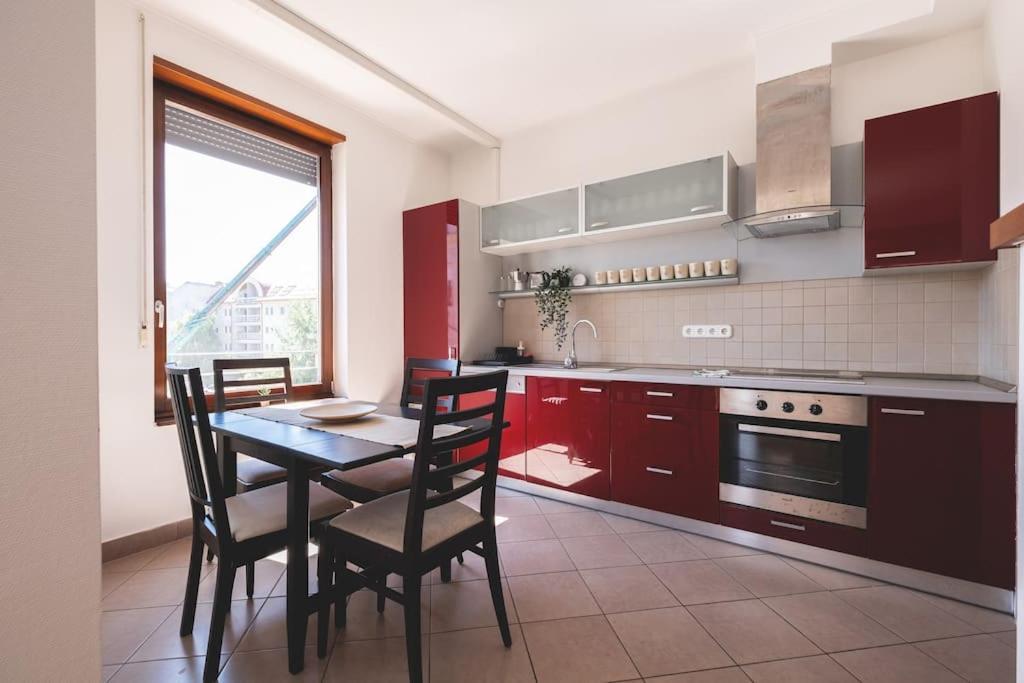 Bright Downtown Balcony Retreat Διαμέρισμα Βουδαπέστη Εξωτερικό φωτογραφία
